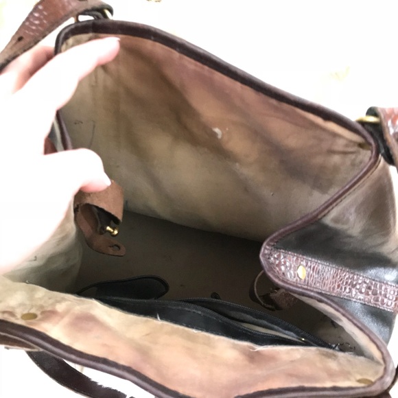 Brahmin Leather Alligator Accent Black Bucket Bag - Picture 7 of 11